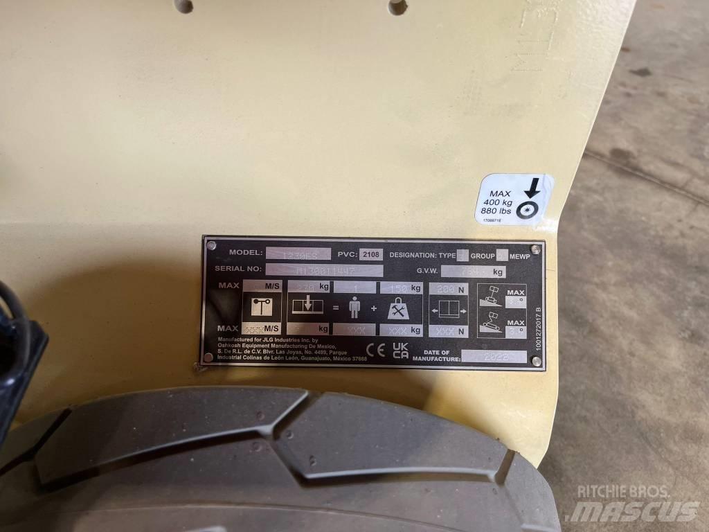 JLG 1230 ES 垂直昇降型リフト
