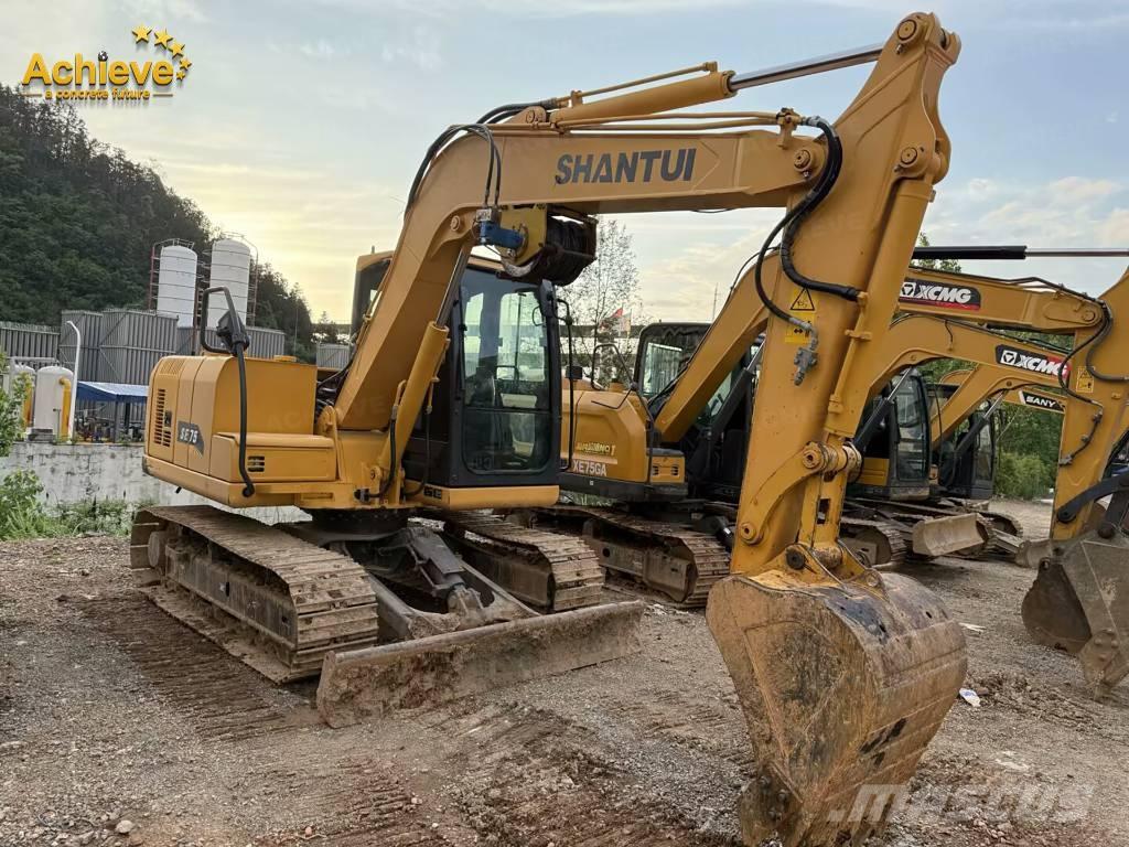 Shantui SE 75 大型油圧ショベル12t以上（パワーショベル・ユンボ）