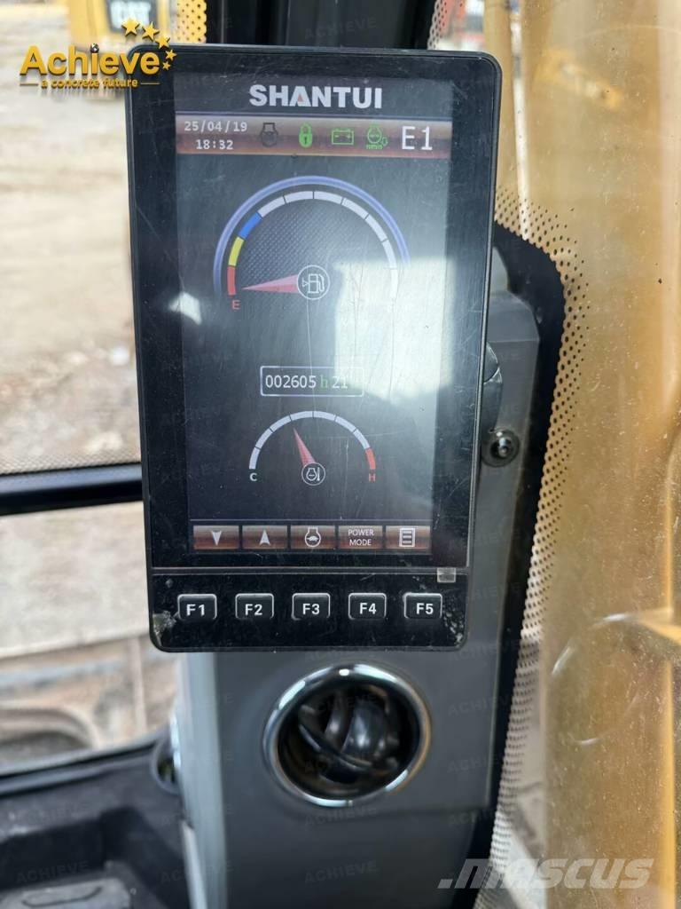 Shantui SE 75 大型油圧ショベル12t以上（パワーショベル・ユンボ）