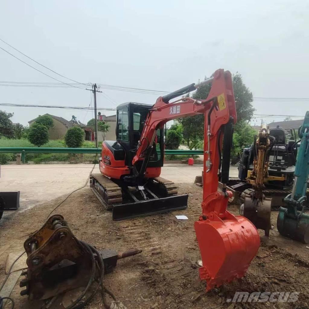 Kubota U 35-5 ミニ油圧ショベル 7t以下（ミニユンボ・ミニディガー）