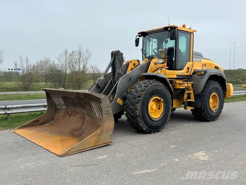 Volvo L110H ホイールローダー・タイヤショベル