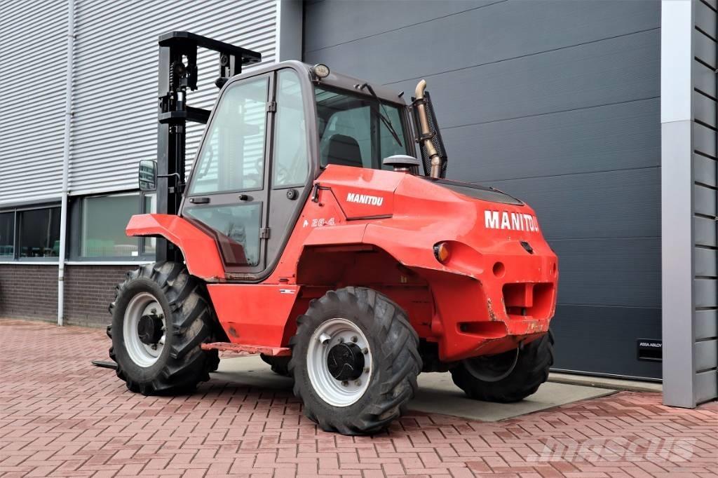 Manitou M 26.4 ラフターテレントラック