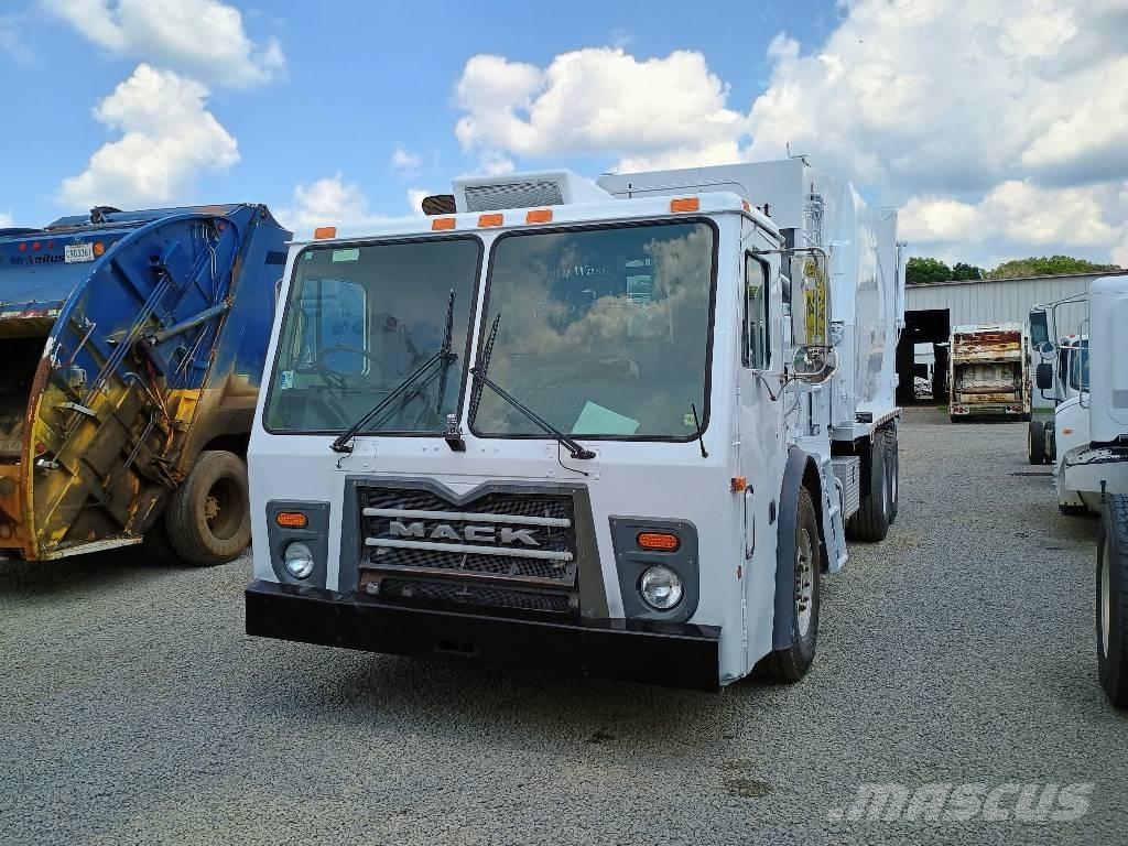 Mack LEU 塵芥車、パッカー車