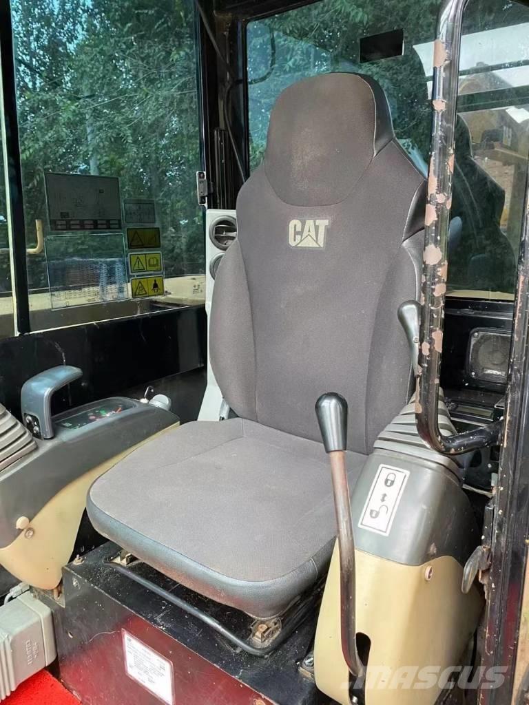 CAT 306E2 ミニ油圧ショベル 7t以下（ミニユンボ・ミニディガー）
