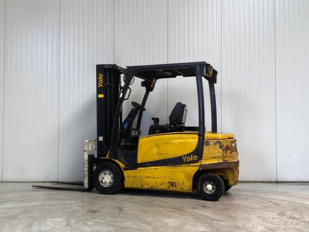 Yale ERP35VL バッテリーフォークリフト
