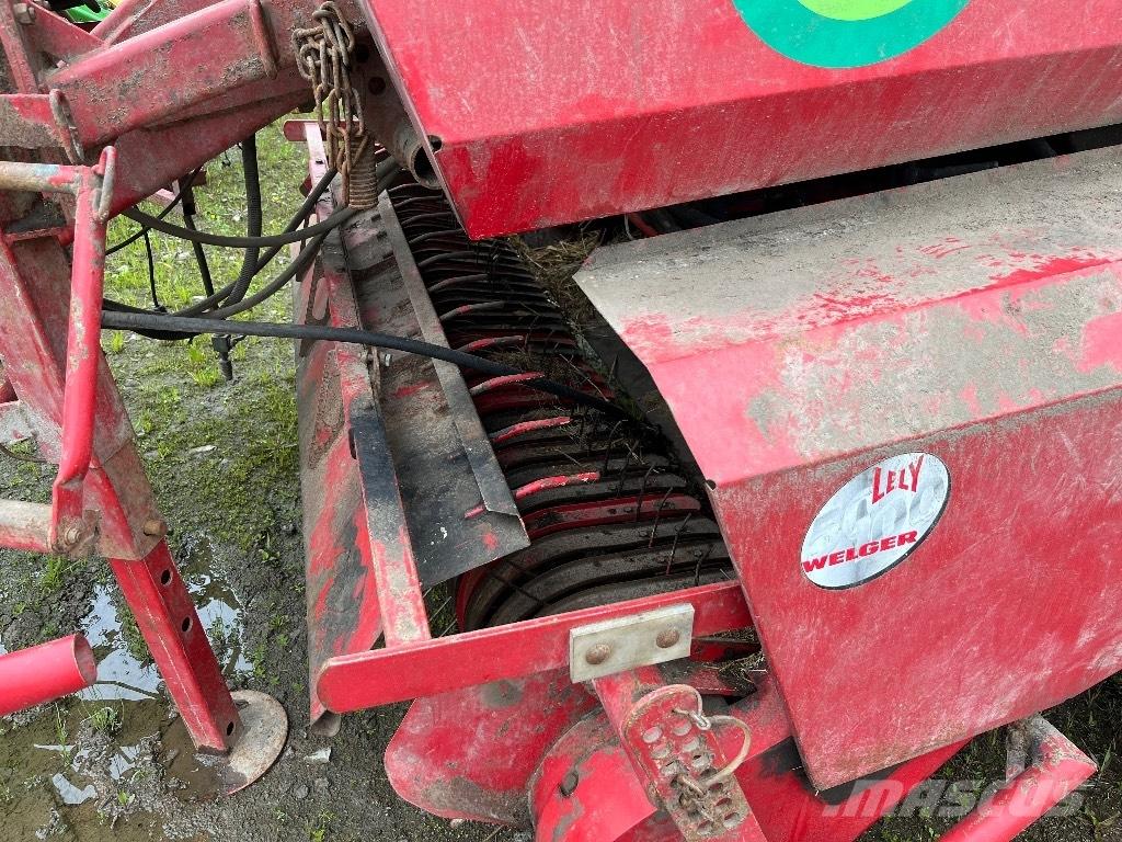 Welger RP220 ラウンドベーラー