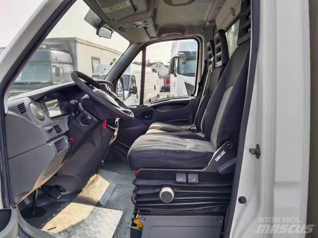 Iveco Daily 35 C13 冷凍冷蔵