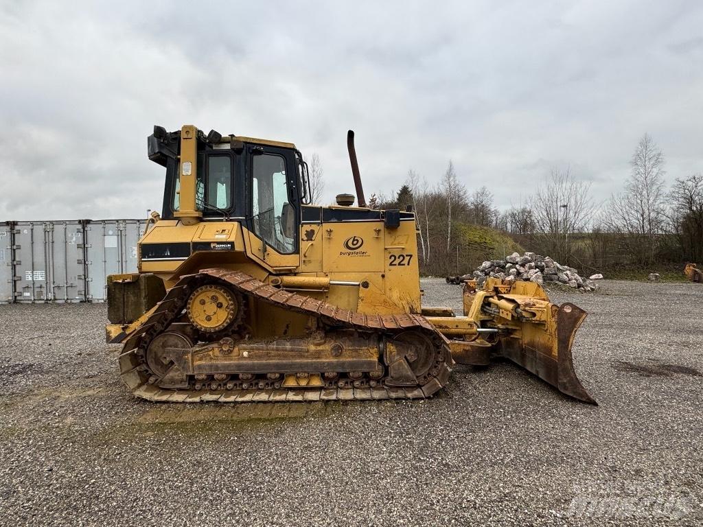 CAT D 5 M LGP ブルドーザー