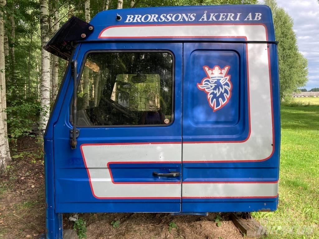 Scania 143 H キャビン及び内装