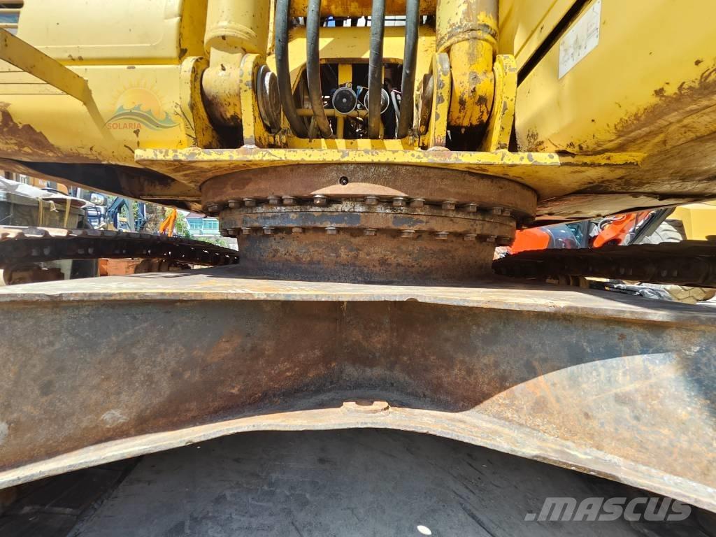 Komatsu PC 240 LC-7 大型油圧ショベル12t以上（パワーショベル・ユンボ）