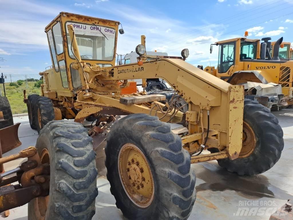 CAT 12 G モーターグレーダー