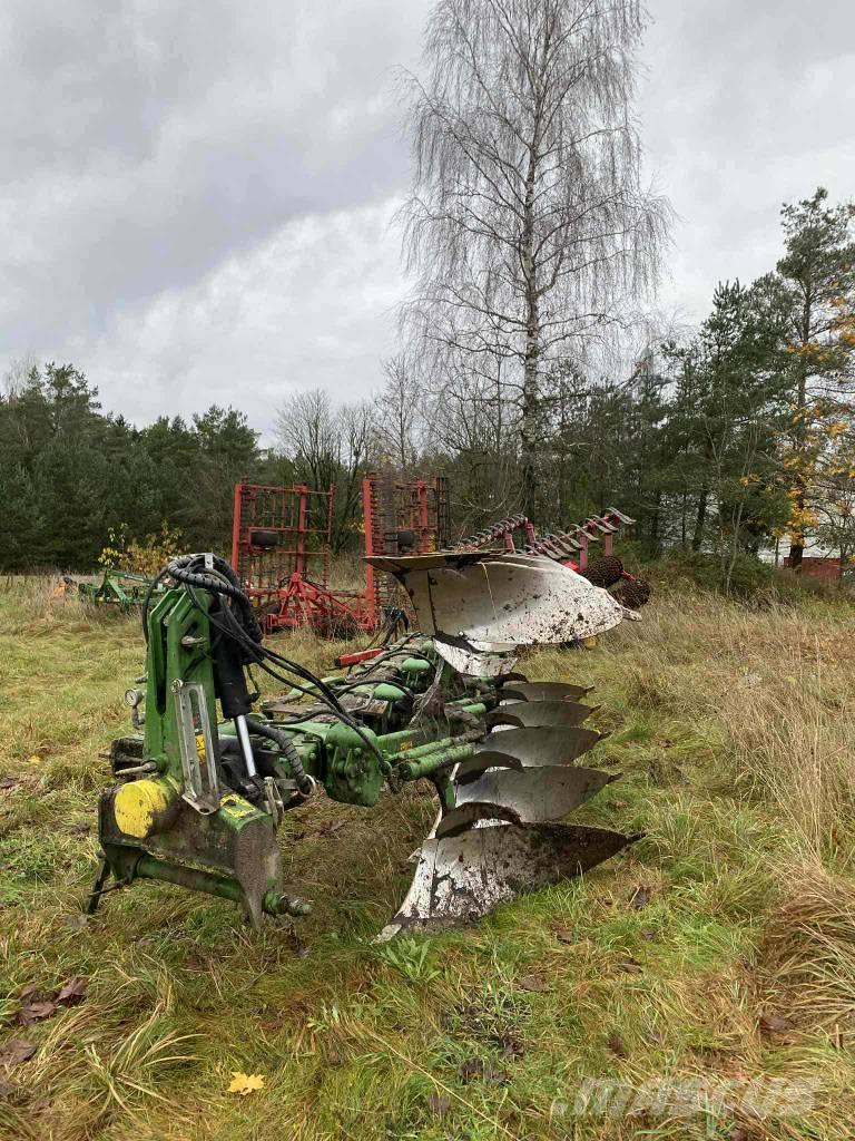 Amazone Cayros XS V リバーシブルプラウ