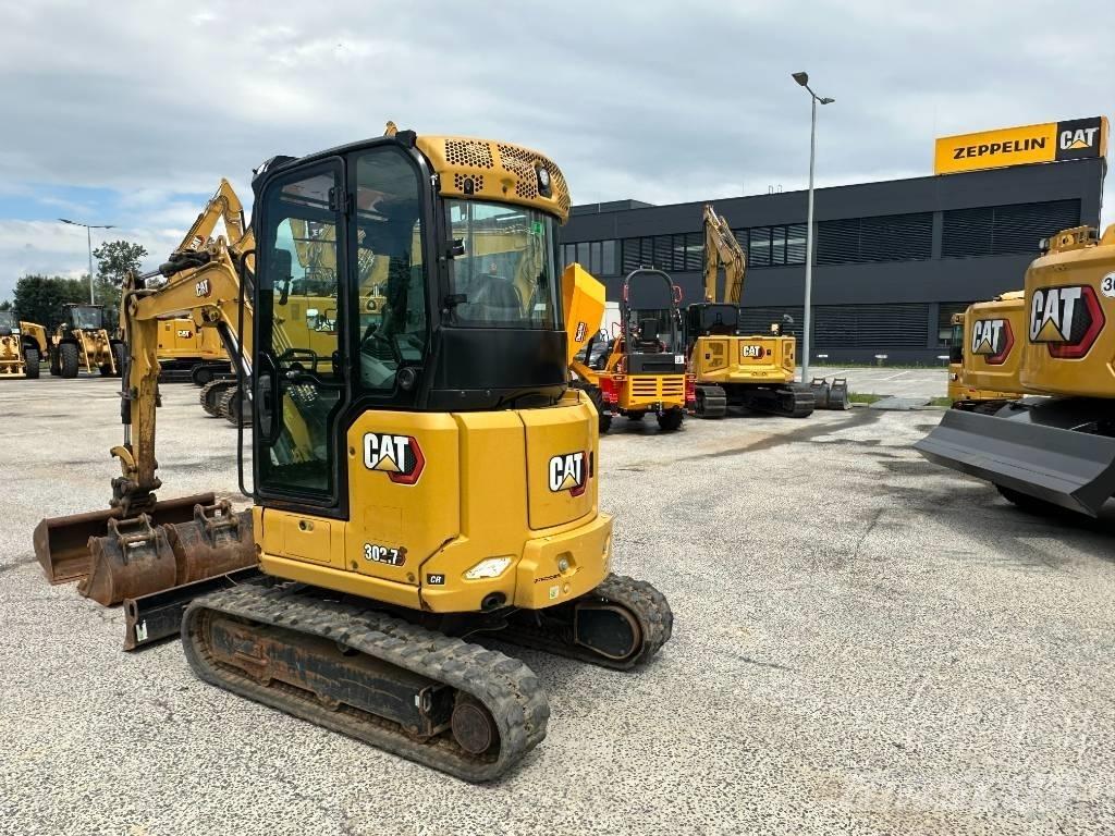 CAT 302.7 ミニ油圧ショベル 7t以下（ミニユンボ・ミニディガー）