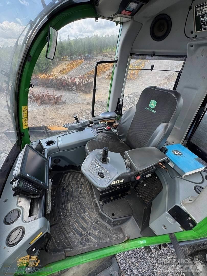 John Deere 1470E ハーベスター