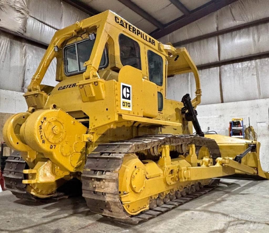 CAT D 7 G ブルドーザー