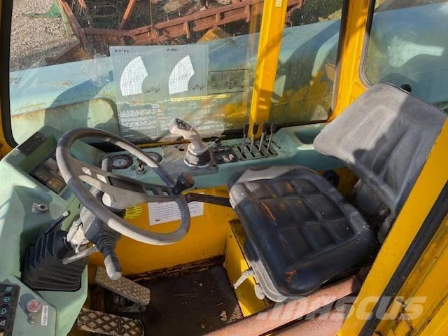 Italmacchine 2516 テレスコーピックハンドラー