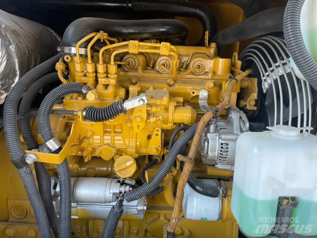 CAT 307E 大型油圧ショベル12t以上（パワーショベル・ユンボ）