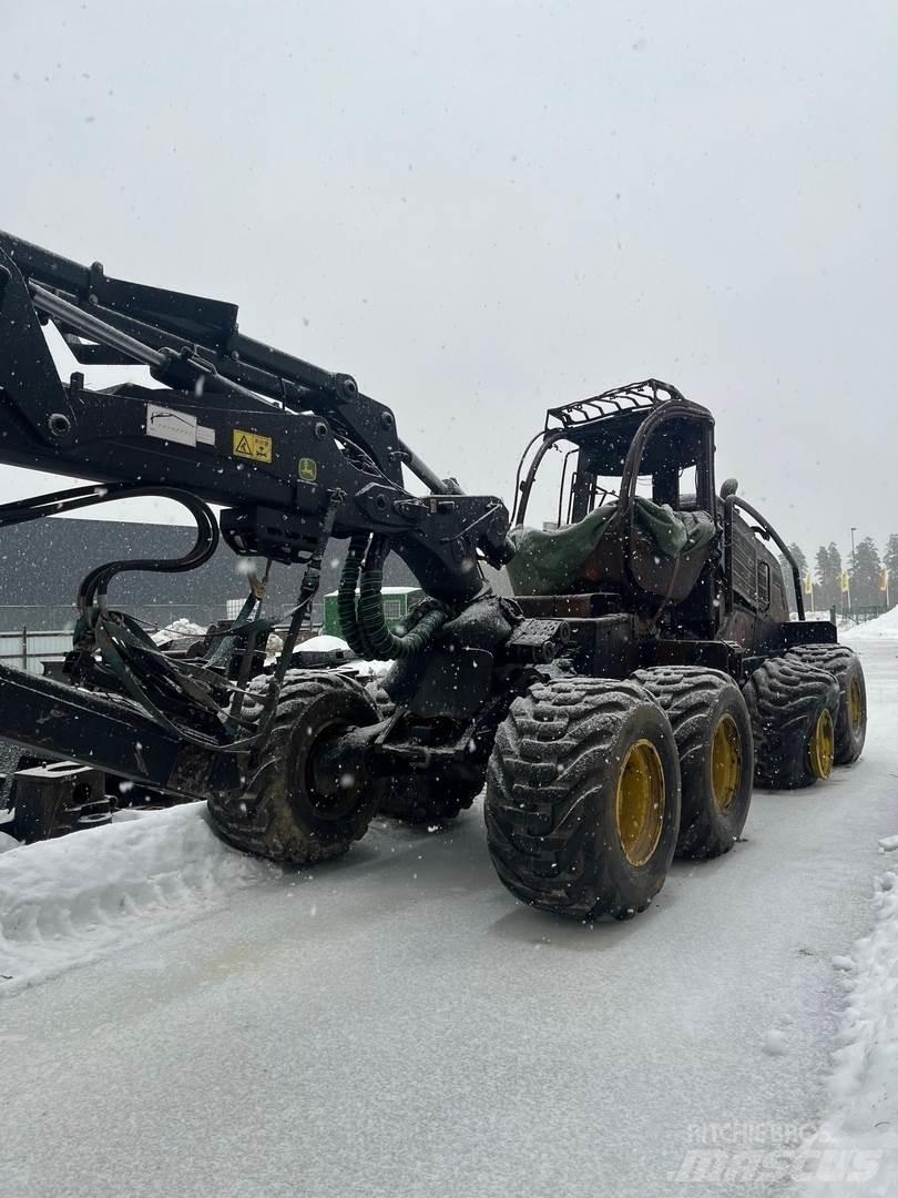 John Deere 1270G ハーベスター