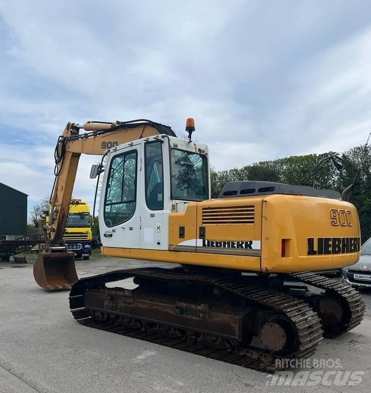 Liebherr R 900 C 大型油圧ショベル12t以上（パワーショベル・ユンボ）