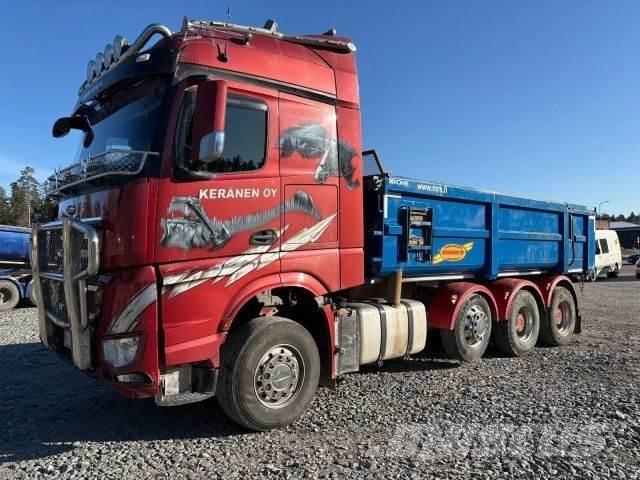 Sisu CK16M 8*4 ダンプ