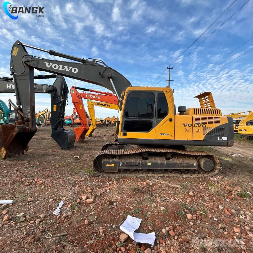 Volvo EC200B 大型油圧ショベル12t以上（パワーショベル・ユンボ）