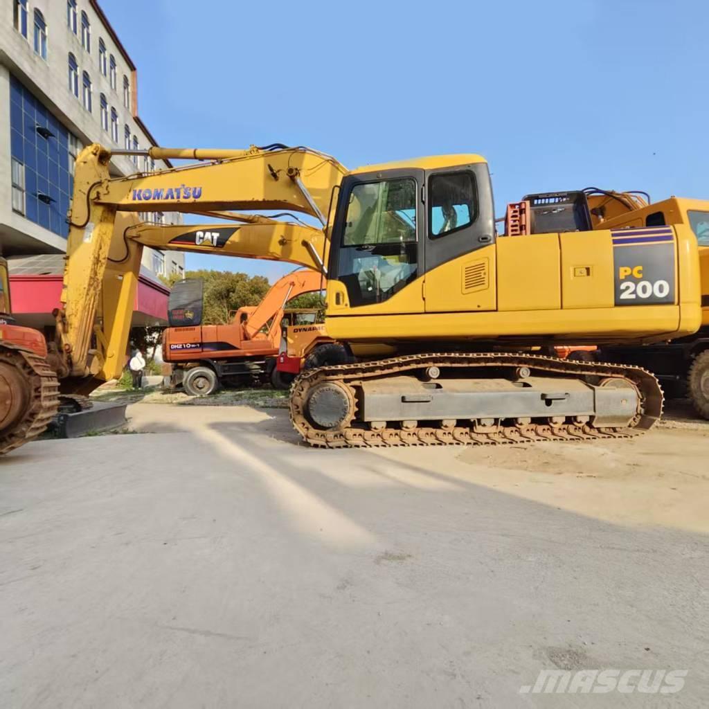 Komatsu PC 200-7 大型油圧ショベル12t以上（パワーショベル・ユンボ）