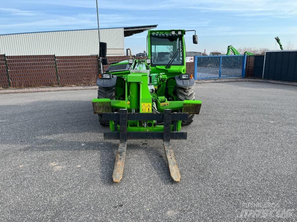 Merlo P 35.11 テレスコーピックハンドラー