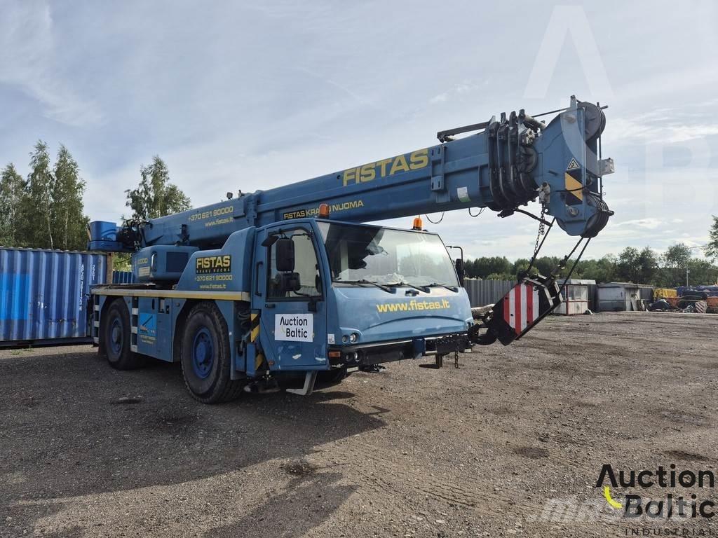 Terex AC 35 L クレーントラック、ユニック車
