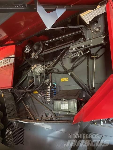 Massey Ferguson 7244 コンバイン