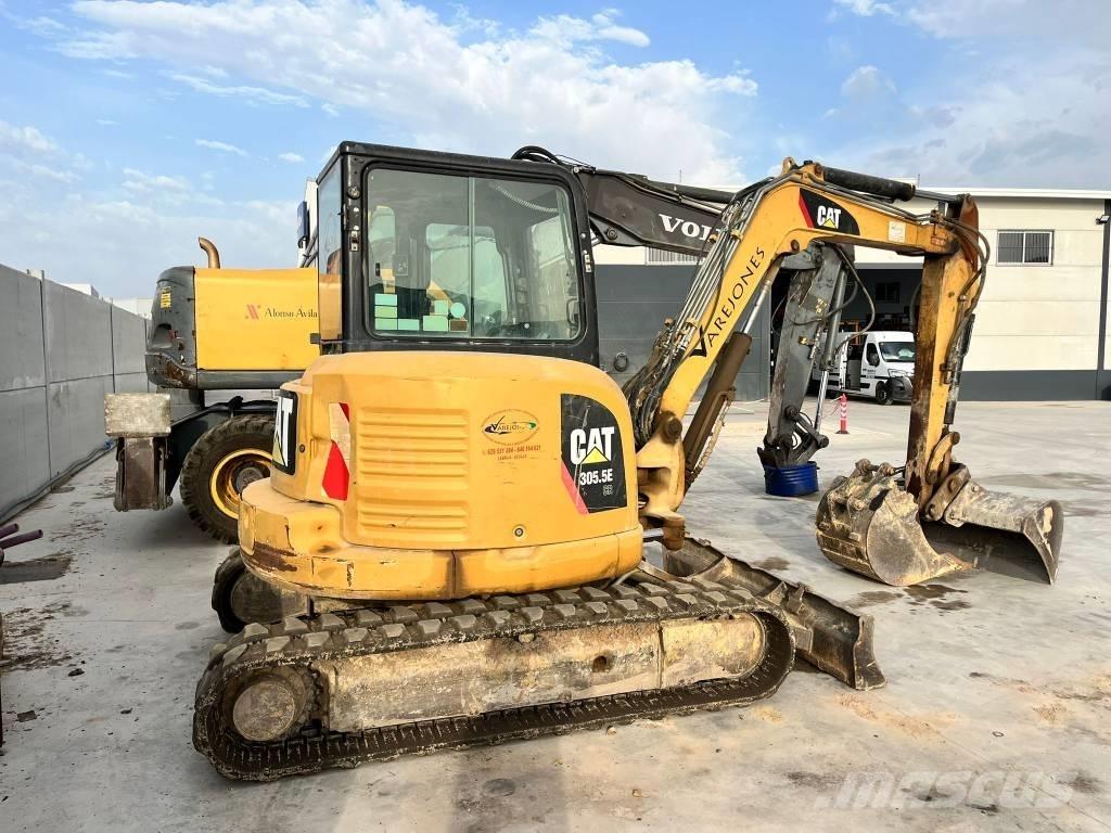 CAT 305.5 ミニ油圧ショベル 7t以下（ミニユンボ・ミニディガー）