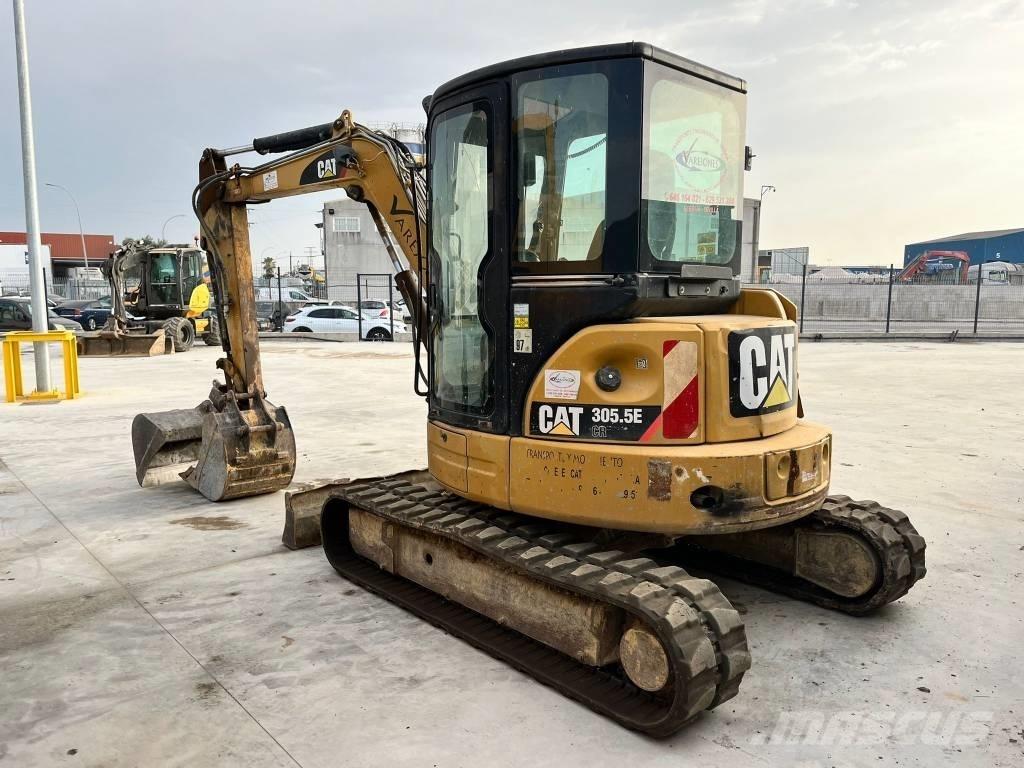 CAT 305.5 ミニ油圧ショベル 7t以下（ミニユンボ・ミニディガー）