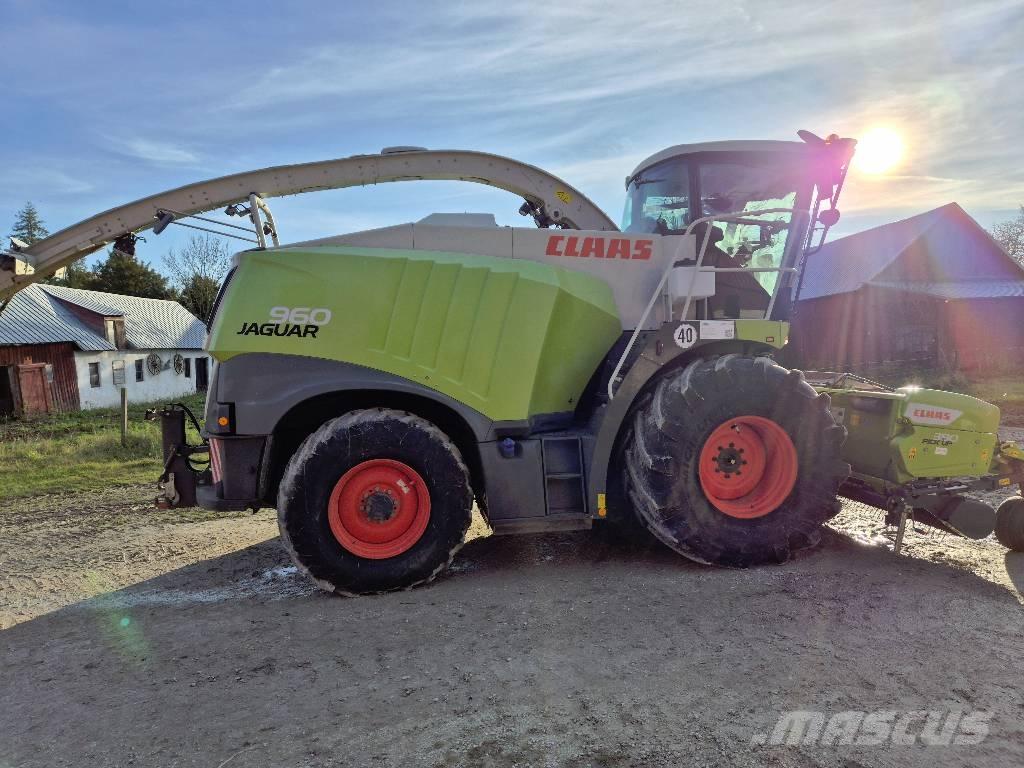 CLAAS Jaguar 960 4WD 自走式フォレージハーベスター