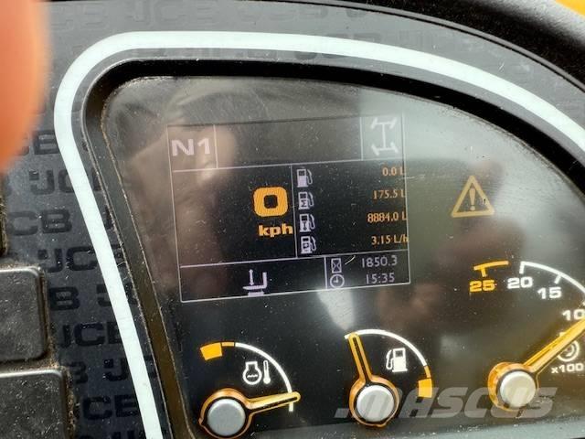 JCB 533-105 テレスコーピックハンドラー