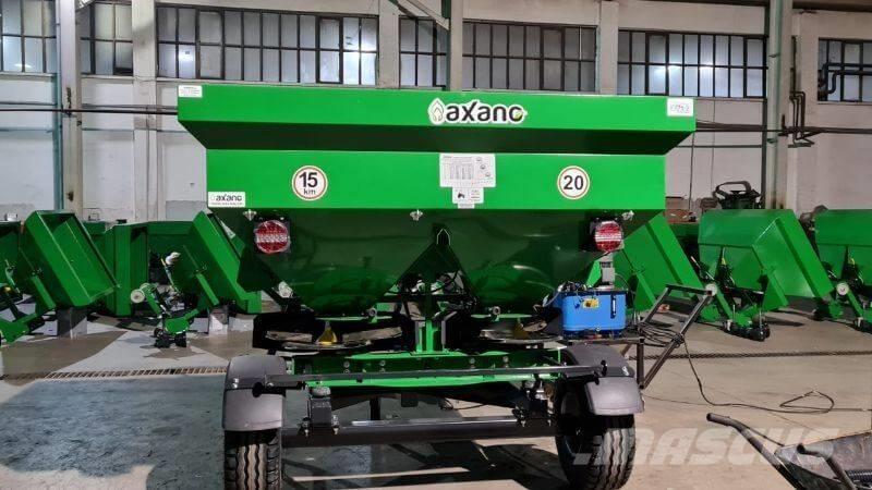 Axano AX3000 ミネラル散布機