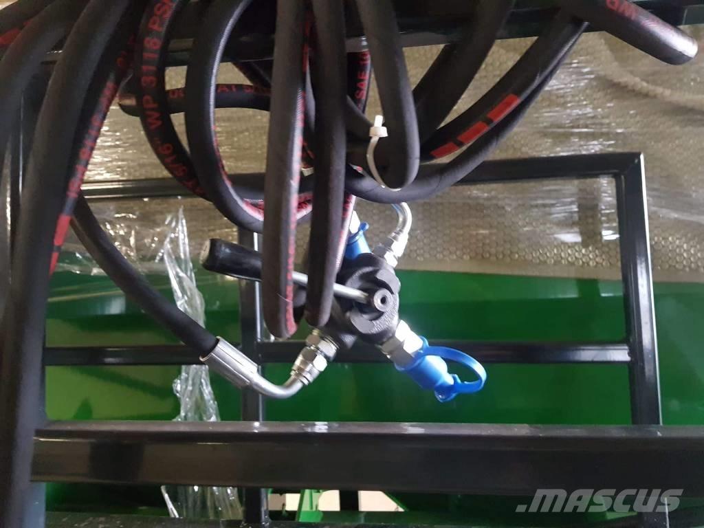 Axano AX3000 ミネラル散布機