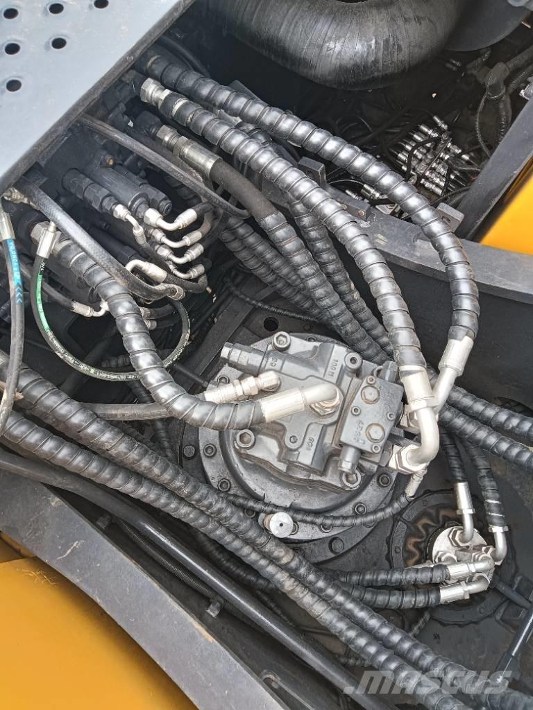 Volvo EC 240 大型油圧ショベル12t以上（パワーショベル・ユンボ）