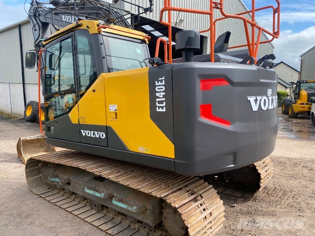 Volvo EC 140 EL 大型油圧ショベル12t以上（パワーショベル・ユンボ）
