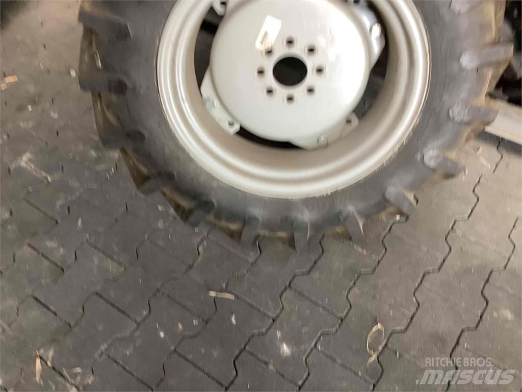 Pirelli 9.5 R20 農業機械 -　その他