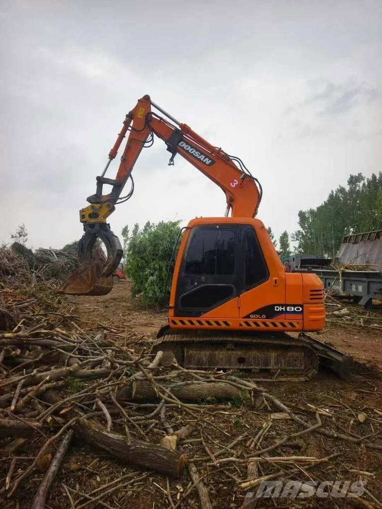 Doosan DH 80 中型油圧ショベル 7ｔ-12ｔ（ユンボ・パワーショベル・バックホー）
