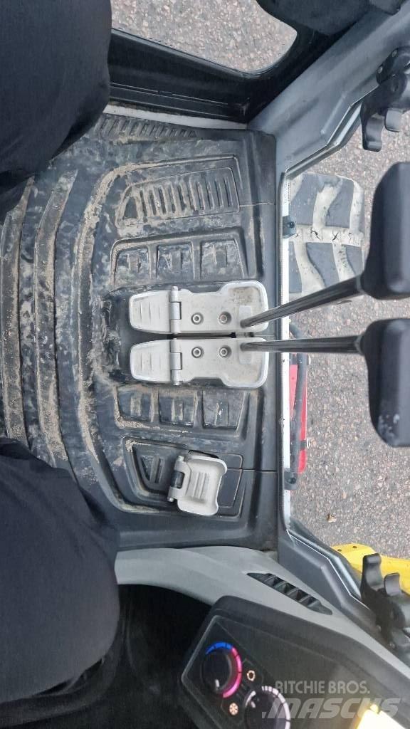 Wacker Neuson ET 65 ミニ油圧ショベル 7t以下（ミニユンボ・ミニディガー）