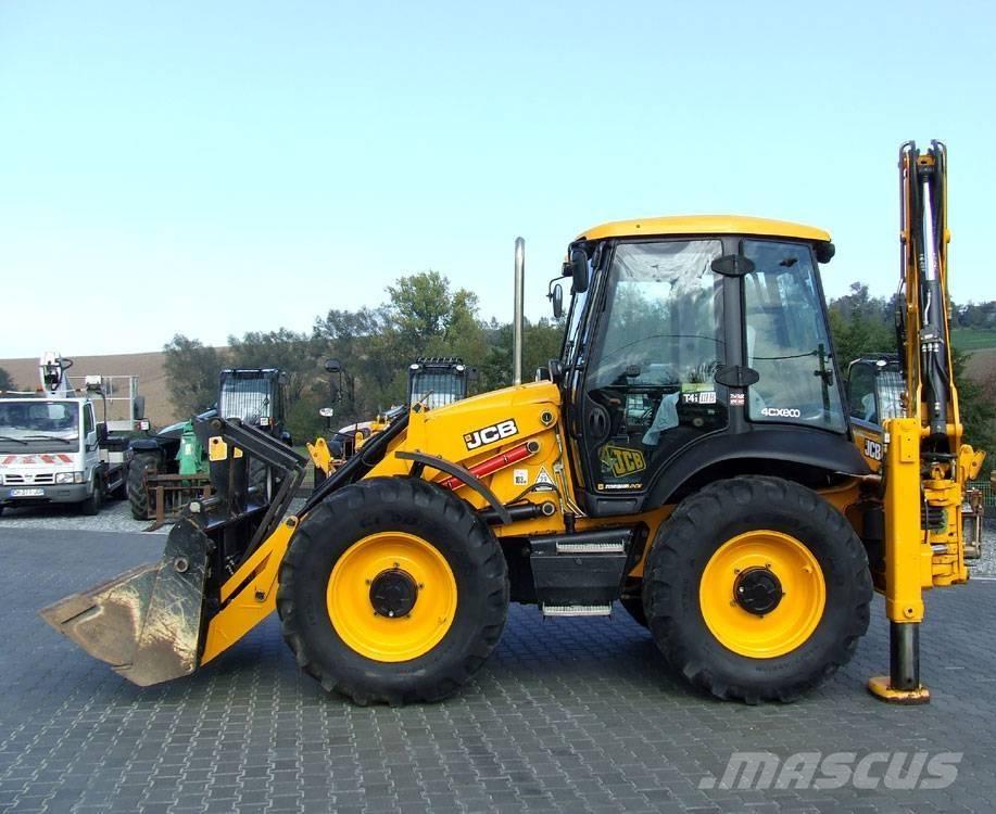 JCB 4CX バックホーローダー