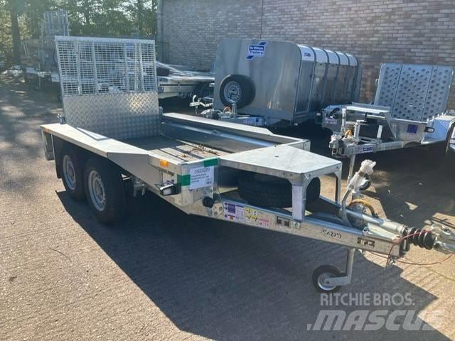 Ifor Williams GX 84 ローローダー