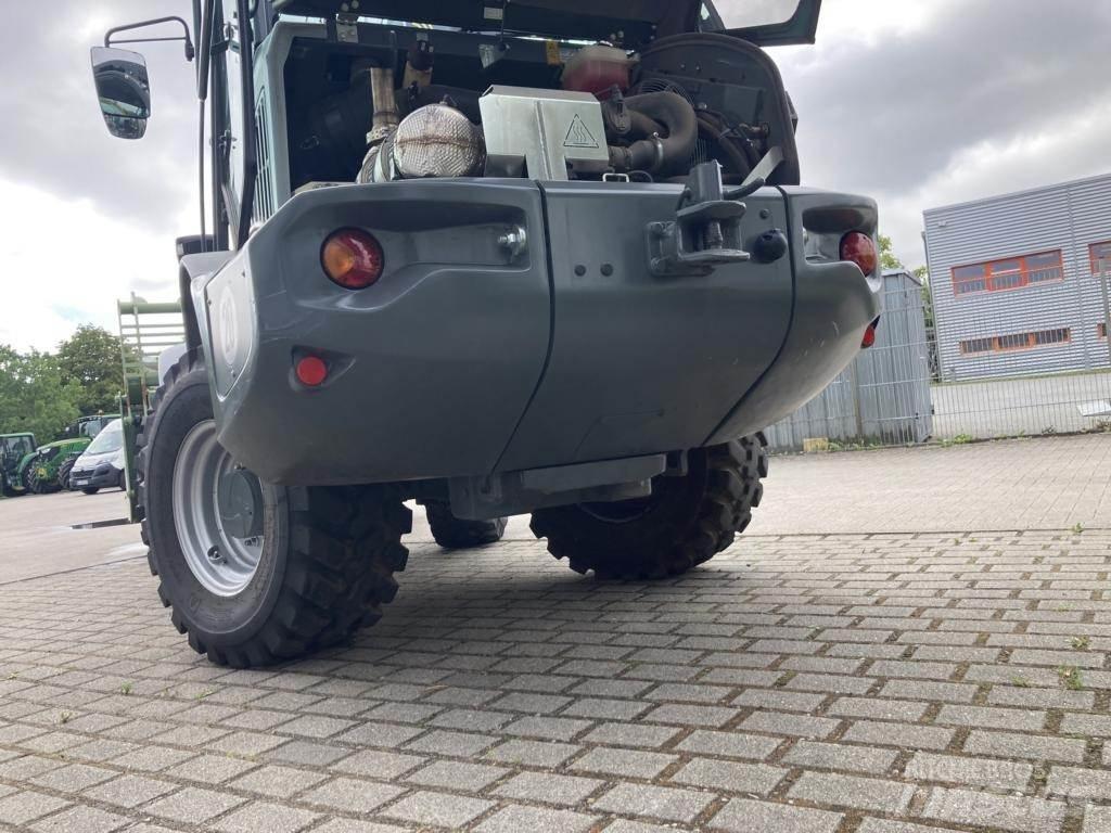 Kramer KL 35.8 T テレスコーピックハンドラー