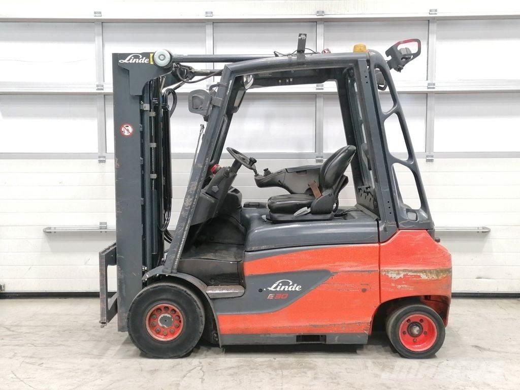Linde E30-01 バッテリーフォークリフト
