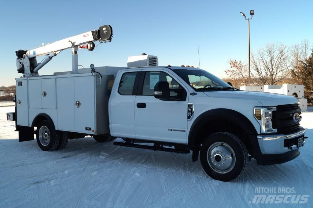 Ford F 550 XL SD クローラクレーン