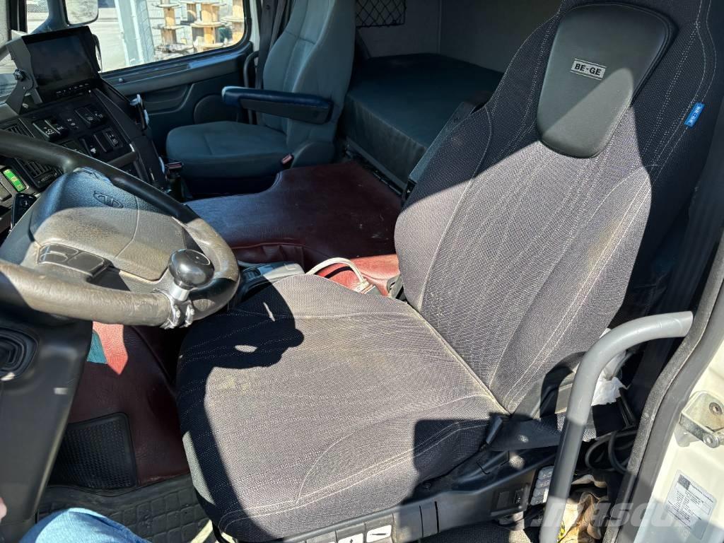 Volvo FM 460 Plogbil アームロール