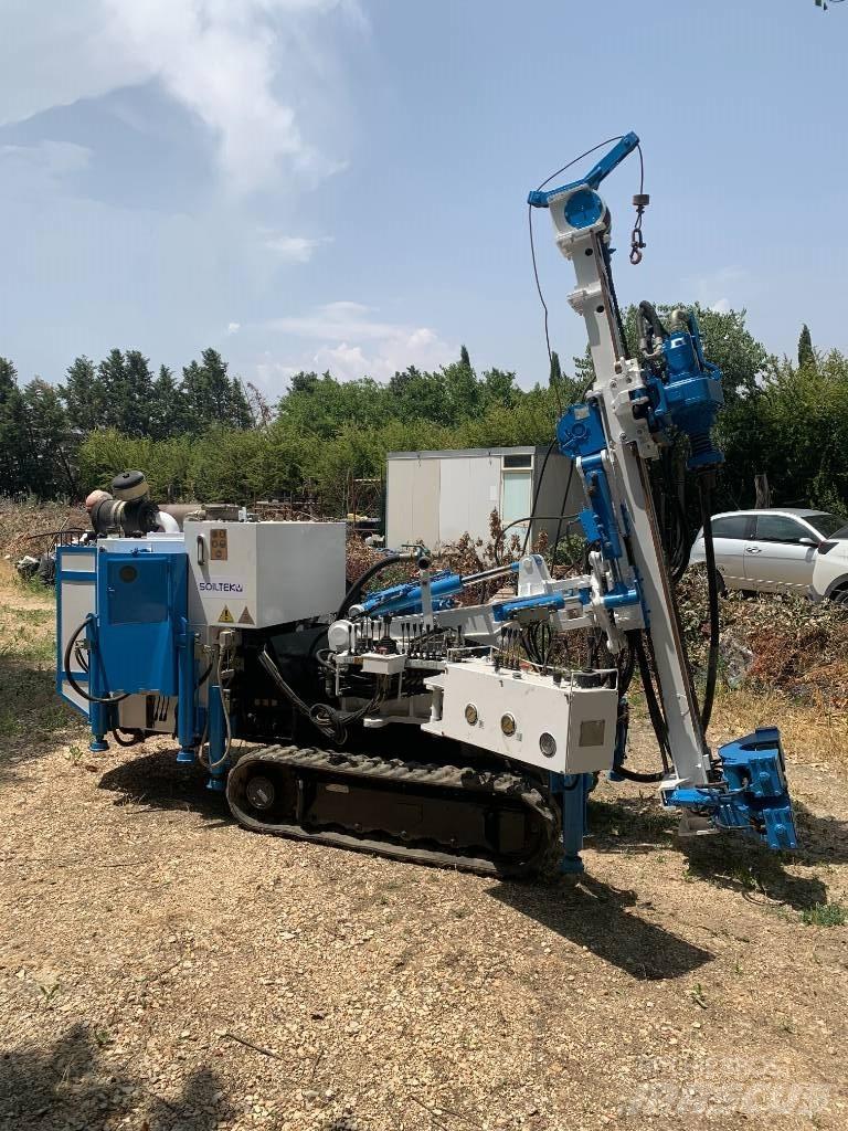  SOILTEK S6C 杭打ち機