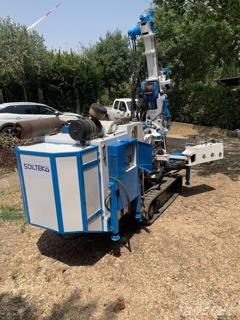  SOILTEK S6C 杭打ち機