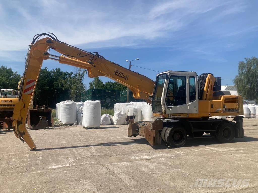 Liebherr A 904 廃棄物／工業産廃処理機