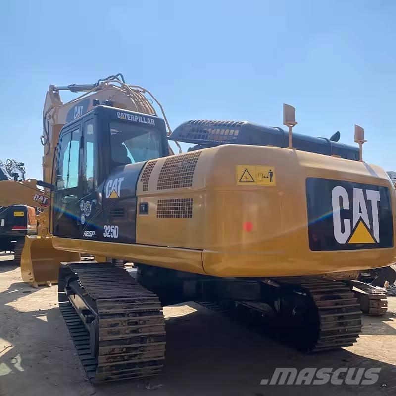 CAT 325 D 大型油圧ショベル12t以上（パワーショベル・ユンボ）